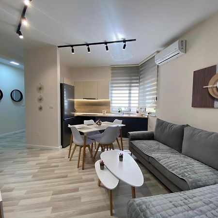 Central Cozy Apartment Tirana Extérieur photo