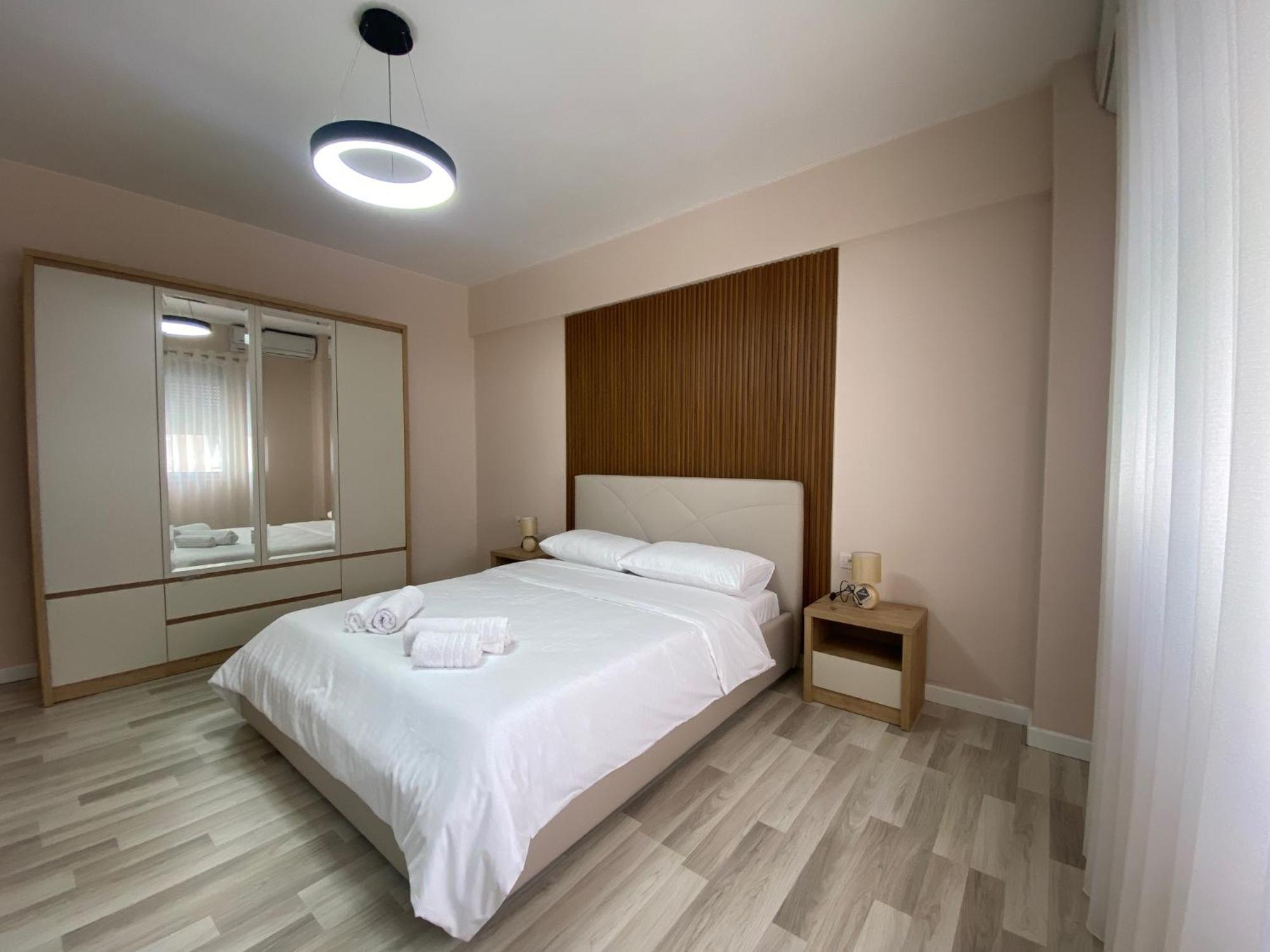 Central Cozy Apartment Tirana Extérieur photo