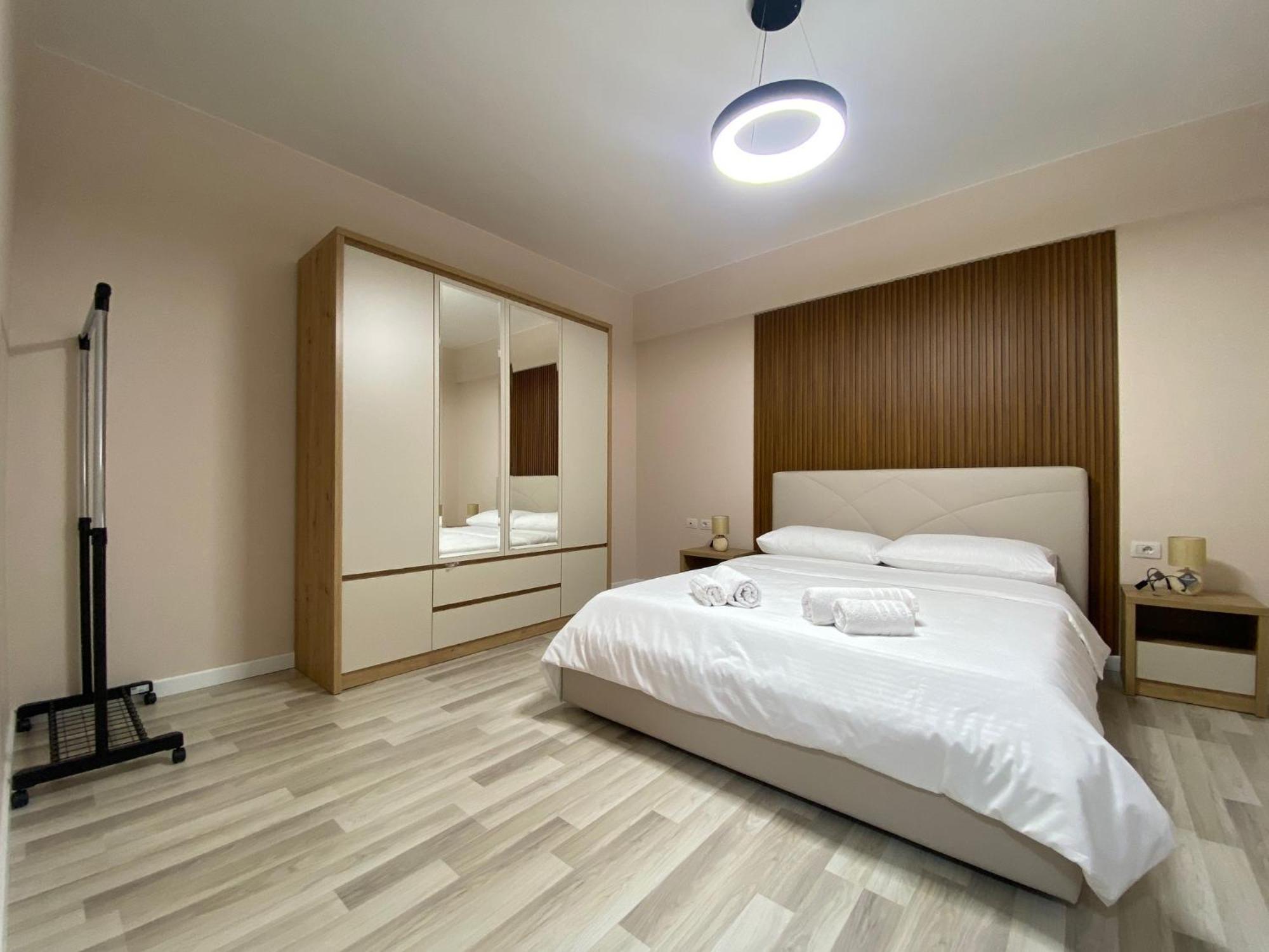 Central Cozy Apartment Tirana Extérieur photo