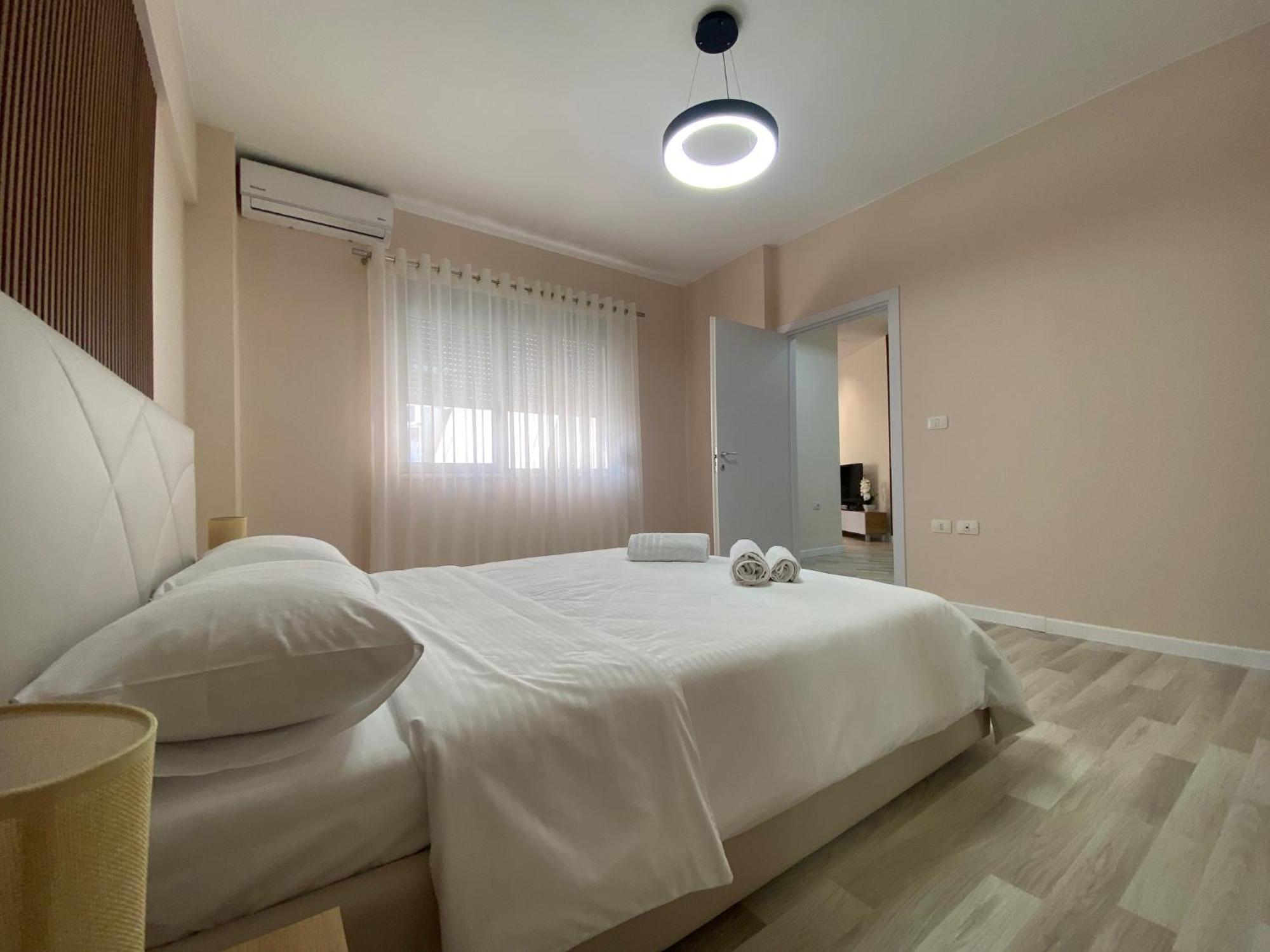 Central Cozy Apartment Tirana Extérieur photo